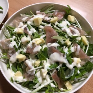 簡単♪生ハムと水菜のサラダ